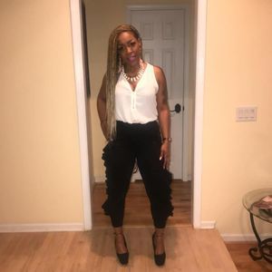 Meet your Posher, Ralphinia